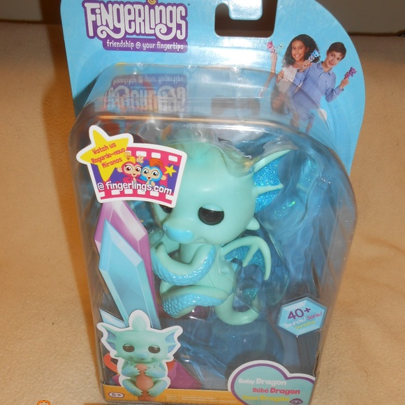 fingerlings baby dragon noa